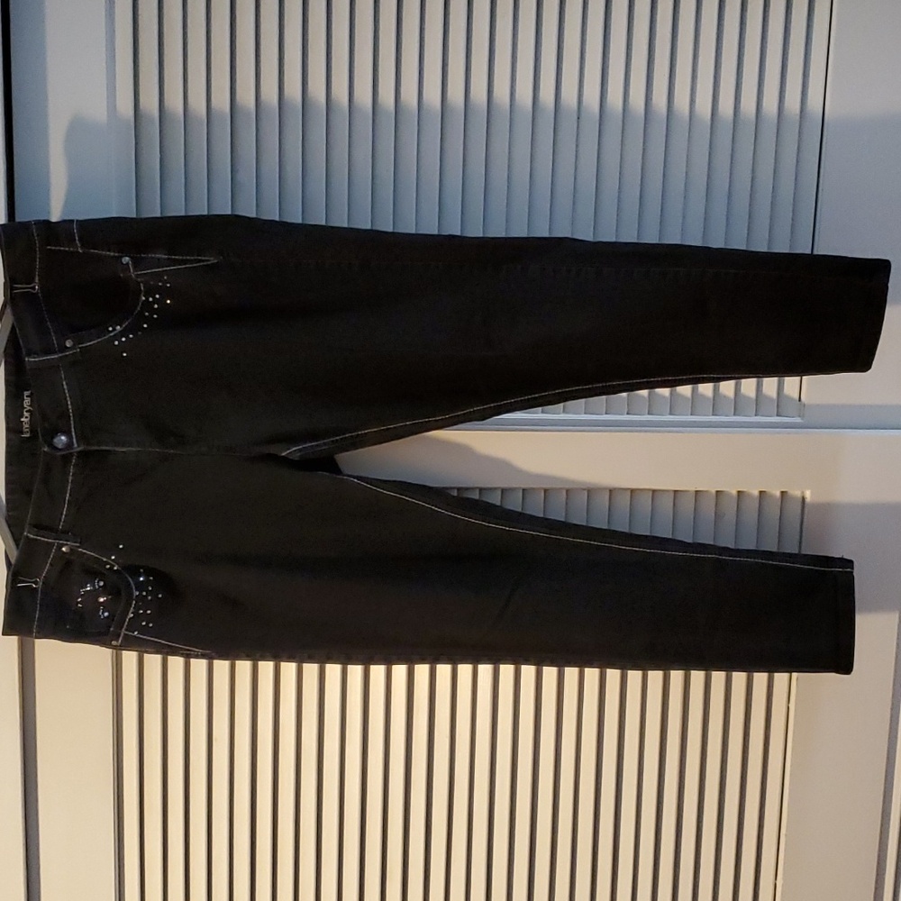 Lane Bryant Black Straight Leg Jeans with Decorative Pockets Size 22
